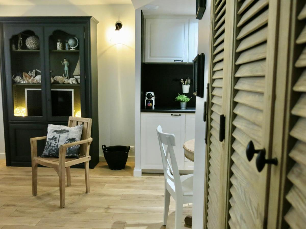 Les Petits Volets Appartement *
